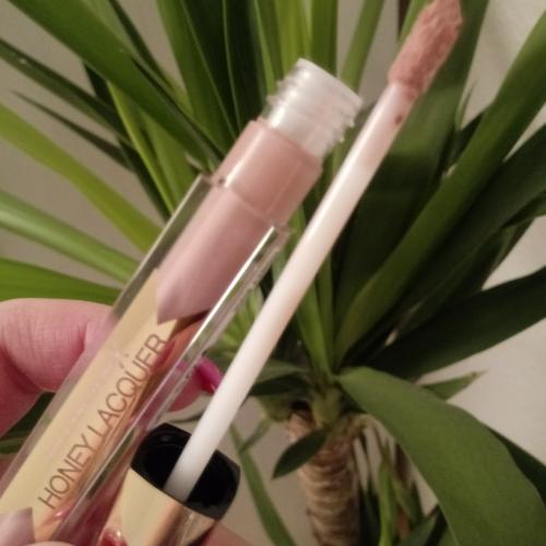 Max Factor Colour Elixir, Honey Lacquer (Błyszczyk do ust) - opinie | zdjęcie do recenzji od redcarpet93