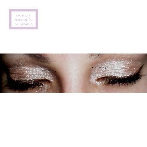 Rimmel Cool Colour Mousse Eyeshadow (Cień w musie) - opinie | zdjęcie do recenzji od Violxxx - 4
