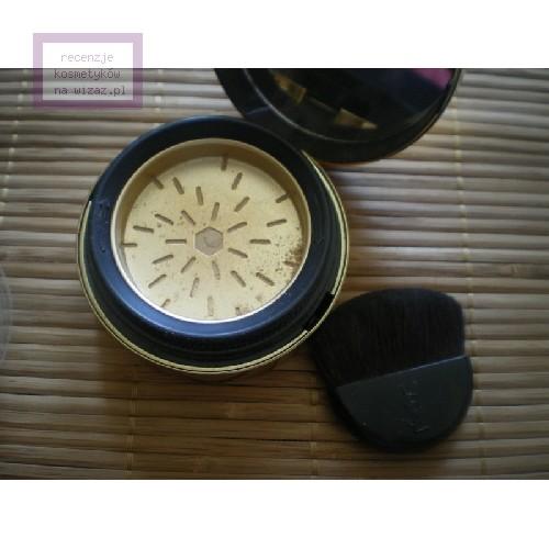 Yves Saint Laurent Poudre Sur Mesure [Semi Loose Powder Natural Radiance] (Sypki puder rozświetlający) - opinie | zdjęcie do recenzji od malutka100 - 1