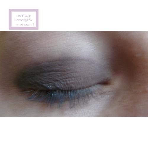 FM Group Make Up, Cashmere Eyeshadow (Kaszmirowy cień do powiek) - opinie | zdjęcie do recenzji od WhoRunTheWorld - 1