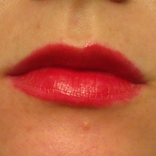 Revlon ColorBurst Lacquer (Balsam do ust w kredce) - opinie | zdjęcie do recenzji od Fioletowa_ropucha
