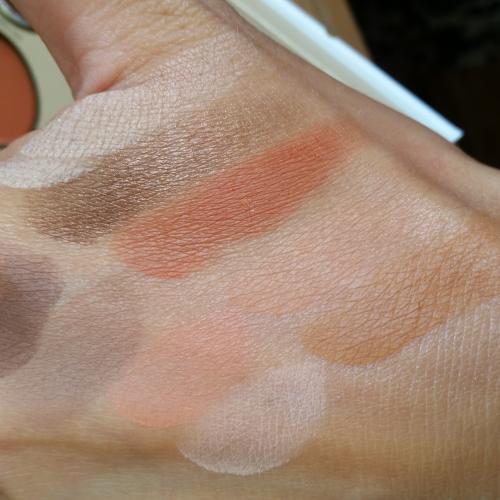 Essence Follow Your Heart, Eyeshadow Palette (Paleta cieni do powiek) - opinie | zdjęcie do recenzji od weroncia85 - 2