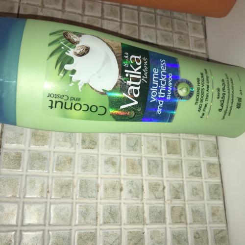 Dabur Vatika, Tropical Coconut Volumizing Shampoo (Szampon dodający włosom objętości) - opinie | zdjęcie do recenzji od emiforg
