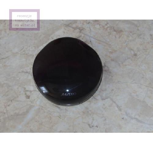 Shiseido The Makeup, Luminizing Color Powder (Puder prasowany) - opinie | zdjęcie do recenzji od Organzza - 4