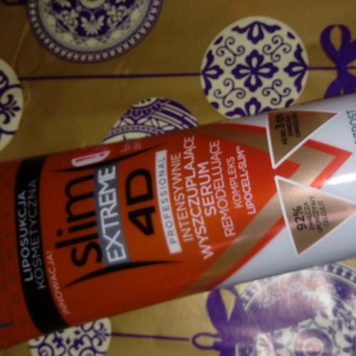 Eveline Cosmetics Slim Extreme 4D, Intensywnie wyszczuplające serum remodelujące - opinie | zdjęcie do recenzji od malutka20123