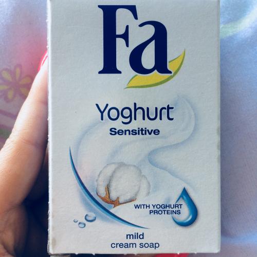 Fa Yoghurt Sensitive, Mild Cream Soap with Prebiotic Complex (Kremowe mydło w kostce (nowa wersja)) - opinie | zdjęcie do recenzji od kama_m1