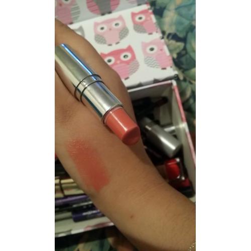 The Body Shop Color Crush Lipstick (Szminka) - opinie | zdjęcie do recenzji od szminka2010 - 2