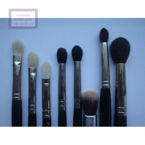 Everyday Minerals Eye Kabuki Brush (Pędzel do aplikacji cieni) - opinie | zdjęcie do recenzji od scrabble1 - 3