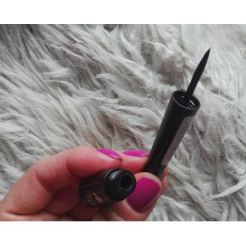 Manhattan Dip Eyeliner Waterpoof (Tusz do kresek z aplikatorem) - opinie | zdjęcie do recenzji od ev6 - 1