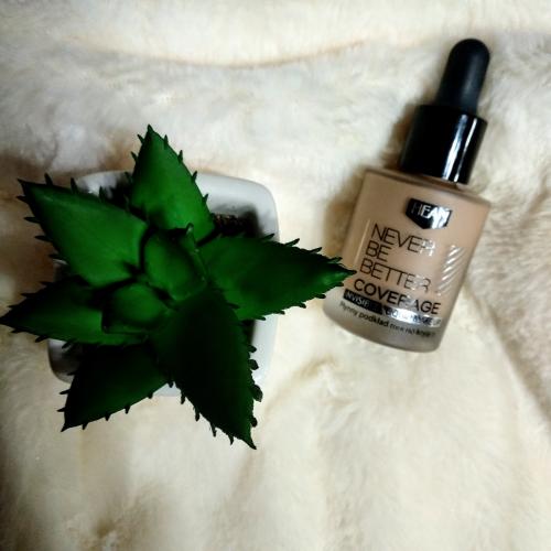 Hean Never Be Better Coverage, Invisivble Liquid Make-up (Płynny podkład mocno kryjący) - opinie | zdjęcie do recenzji od greengrayeye