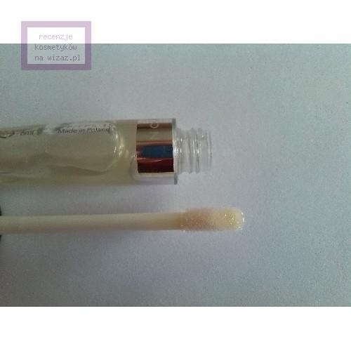 Avon True Color, Glazewear Clear Lip Gloss SPF 15 (Przezroczysty ultralśniący błyszczyk do ust) - opinie | zdjęcie do recenzji od DreamQueen - 2