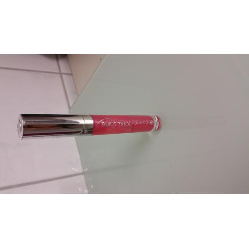 Essence XXXL Shine Lipgloss (Błyszczyk do ust) - opinie | zdjęcie do recenzji od PrincessMalpka