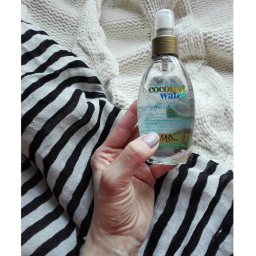 Organix Coconut Water, Hydration Oil (Nawilżający olejek z wodą kokosową) - opinie | zdjęcie do recenzji od ev6