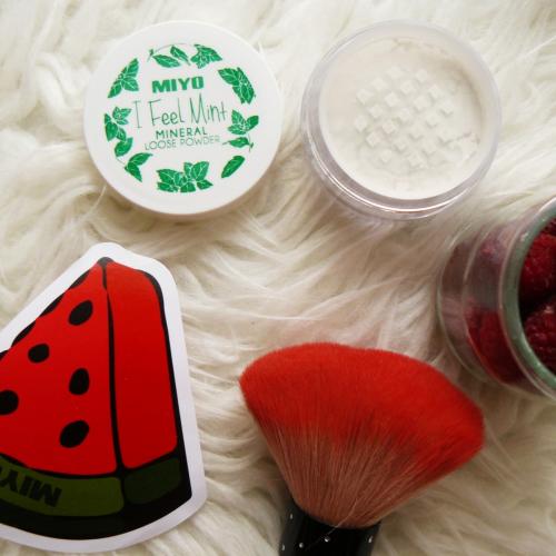 MIYO I Feel Mint, Mineral Powder (Mineralny puder miętowy) - opinie | zdjęcie do recenzji od sonrisa_handmade - 1