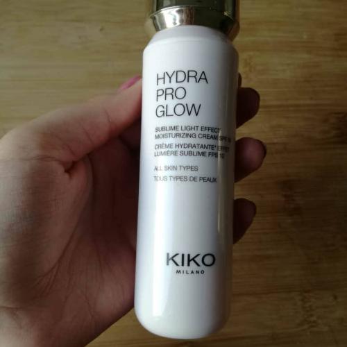 Kiko Milano Hydra Pro Glow, Moisturizing Cream (Krem nawilżający) - opinie | zdjęcie do recenzji od agnieszka5a - 2