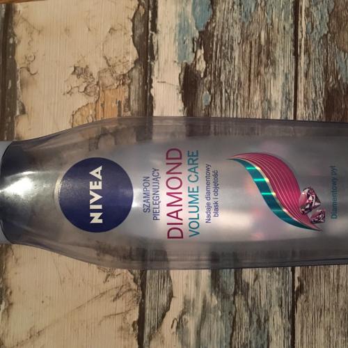 Nivea Diamond Volume Care, Szampon zwiększający objętość włosów (nowa wersja) - opinie | zdjęcie do recenzji od ivva1