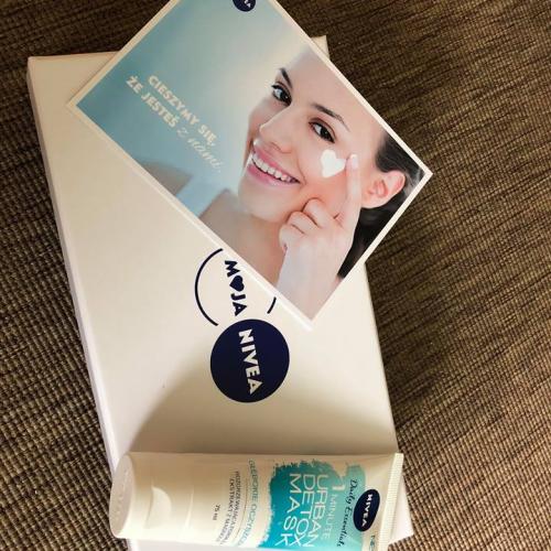 Nivea Daily Essentials, 1-Minute Urban Skin Detox Mask (1-minutowa maska głęboko oczyszczająca z ekstraktem z magnolii) - opinie | zdjęcie do recenzji od Kathrine5 - 1