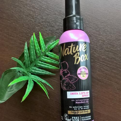 Nature Box Nadający objętości spray z olejem migdałowym - opinie | zdjęcie do recenzji od intermanka