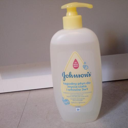 Johnson's Baby Top - To - Toe Bath Wash (Łagodny płyn do mycia 3 w 1 (nowa wersja)) - opinie | zdjęcie do recenzji od gosszc