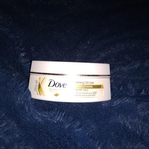 Dove Nutritive Therapy [Solutions], Nourishing Oil Care Mask (Głęboko nawilżająca maska do włosów) - opinie | zdjęcie do recenzji od MoniaPasi