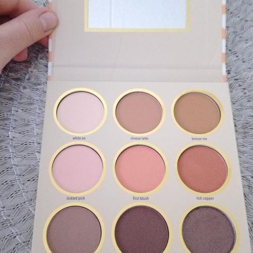 Essence Follow Your Heart, Eyeshadow Palette (Paleta cieni do powiek) - opinie | zdjęcie do recenzji od NATALA5214 - 1