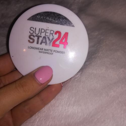 Maybelline New York SuperStay 24h Waterproof Powder (Trwały puder wodoodporny) - opinie | zdjęcie do recenzji od Paula973006