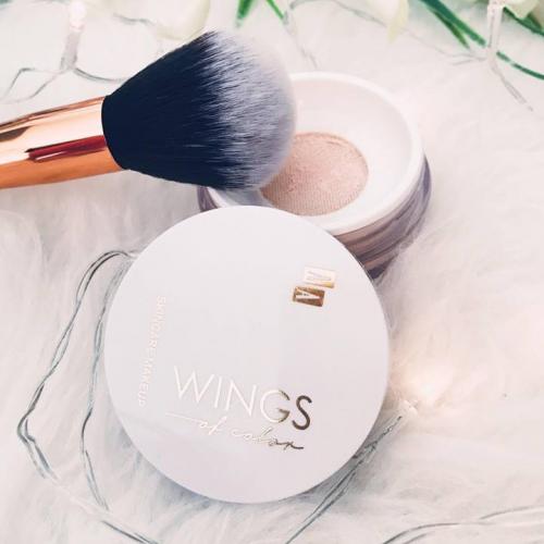AA Wings of Color 100% Mineral Loose Powder (Puder sypki mineralny) - opinie | zdjęcie do recenzji od JustynaDz132