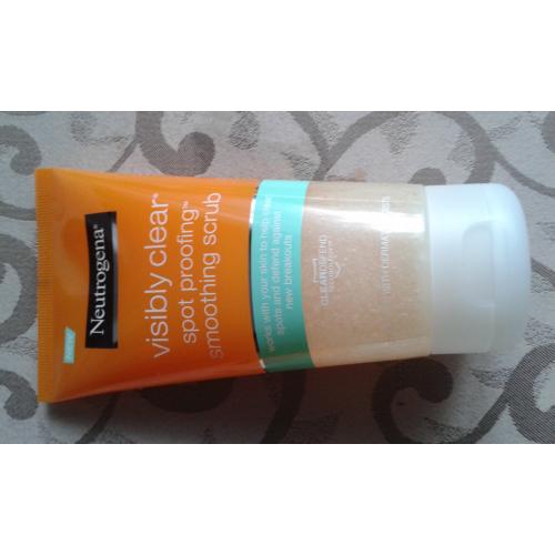 Neutrogena Visibly Clear, Spot Stress Control Daily Scrub (Codzienny peeling przeciw niedoskonałościom) - opinie | zdjęcie do recenzji od manutd222