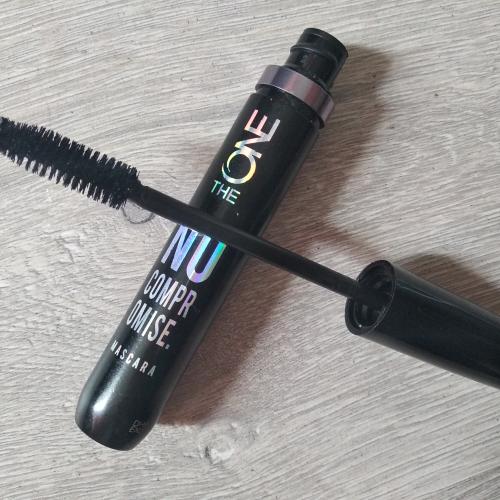 Oriflame The One, No Compromise Mascara (Tusz do rzęs, formuła odporna na działanie wody) - opinie | zdjęcie do recenzji od Agmroz