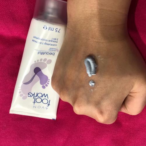 Avon Foot Works, Beautiful Lavender, Comforting 3 in 1 Mask [Clay Mask with Lavender] (Intensywnie pielęgnująca maska do stóp 3 w 1 [Wygładzająca maska lawendowa do stóp]) - opinie | zdjęcie do recenzji od Anieg