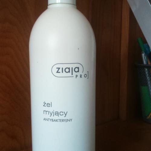 Ziaja Pro, Żel myjący antybakteryjny - opinie | zdjęcie do recenzji od 197de45f7f14dab64b25957350f169313c203565