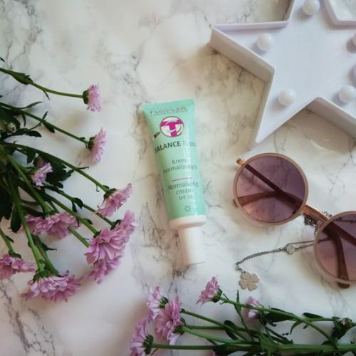 Floslek Balance T-zone. Normalizing Cream  SPF 10 (Krem normalizujący) - opinie | zdjęcie do recenzji od justyna107