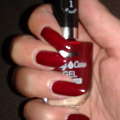 Douglas Collection Stay & Care, Gel Nail Polish (Żelowy lakier do paznokci) - opinie | zdjęcie do recenzji od maladaga