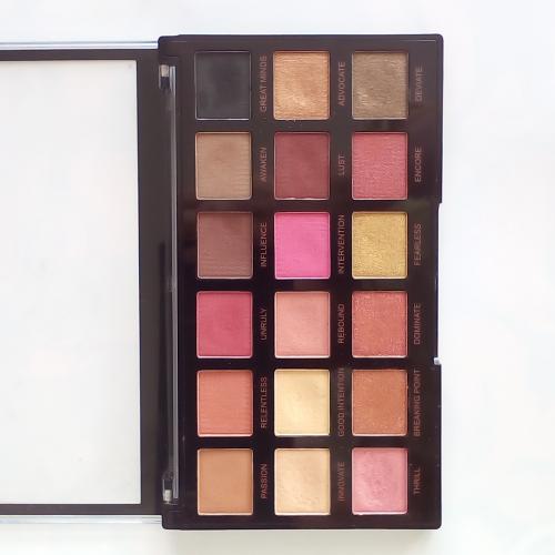 Revolution Pro Regeneration Palette Revelation (Paleta 18 cieni do powiek) - opinie | zdjęcie do recenzji od bbozenka - 3