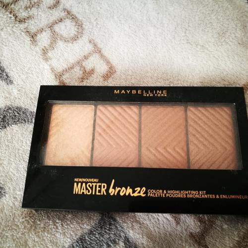 Maybelline New York Master Bronze, Color & Highlighting Kit (Paleta bronzerów i rozświetlaczy do konturowania twarzy) - opinie | zdjęcie do recenzji od milusia0221 - 1