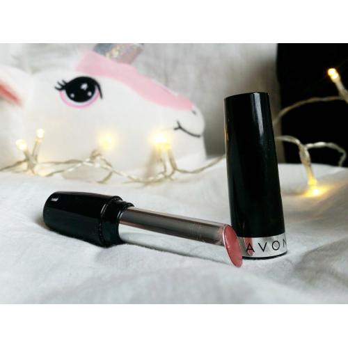 Avon Ultra Colour Indulgence Lipstick (Szminka do ust `Zmysłowa przyjemność`) - opinie | zdjęcie do recenzji od sonrisa_handmade