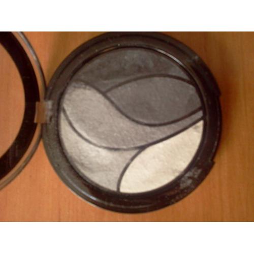 Ingrid Cosmetics Ideal Eyes, Jedwabiste cienie do powiek - opinie | zdjęcie do recenzji od Smerfeta83 - 2