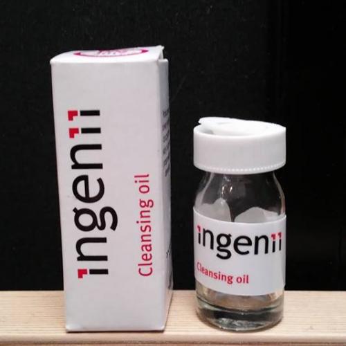 Ingenii Professional, Cleansing Oil (Oliwka hydrofilna do oczyszczania skóry twarzy, szyi i dekoltu) - opinie | zdjęcie do recenzji od MoniaPasi - 2